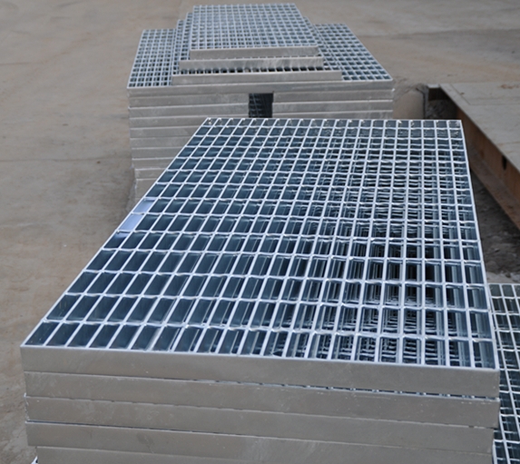 Het op zwaar werk berekende Gegalvaniseerde Grating van de Staaloprijlaan Netwerk van het het Staalnet Getande Staal van de Metaal Dragende Bar 3