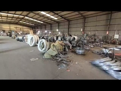 Warm gedompeld gegalvaniseerd prikkeldraad Concertina draad voor anti-piraterij