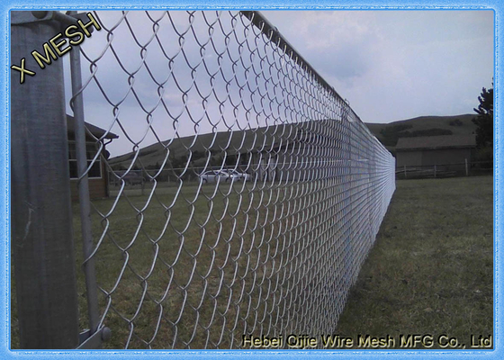 Silver Chain Link Fence Fabric Weave Hete gegalvaniseerde staaldraad voor engineering