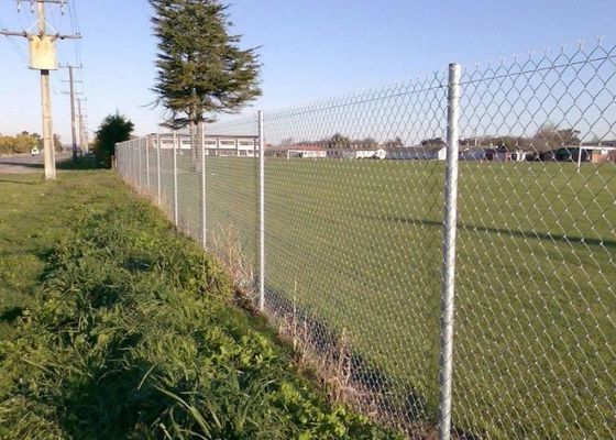 2.5mm-3.0mm Hot DIP gegalvaniseerde keten schakel hek 9 Gauge