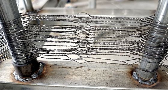 MZP Anti-Tank Metalen Draadgaas 10x10x1.4m Laag Zichtbaarheidsbarrière