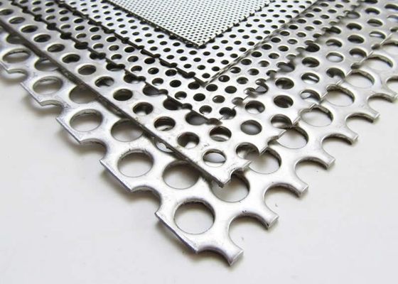 Fabriek Carbon Steel Ronde gat geperforeerd metalen scherm mesh