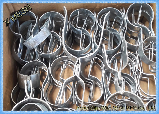 11 Gauge Chain Link Fence Fabric thermisch verzinkte staaldraad / palen