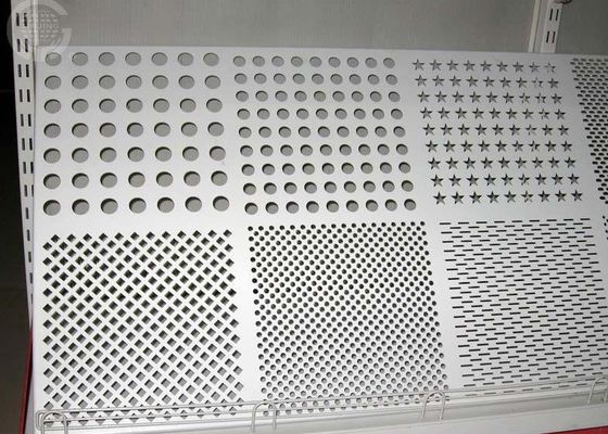 Vlekvrye staal geperforeerd plaat geperforeerd metaalplaat scherm mesh voor decoratieve