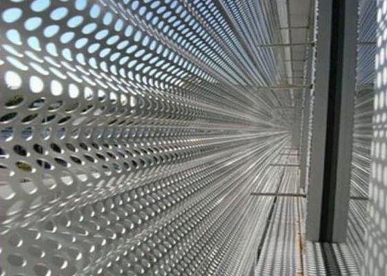 Vlekvrye staal geperforeerd plaat geperforeerd metaalplaat scherm mesh voor decoratieve