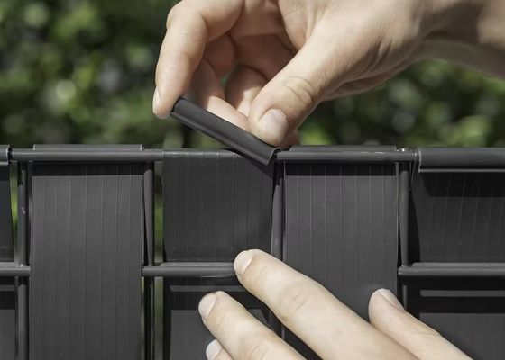 Makkelijk te monteren PVC-privacyband voor ketenheining