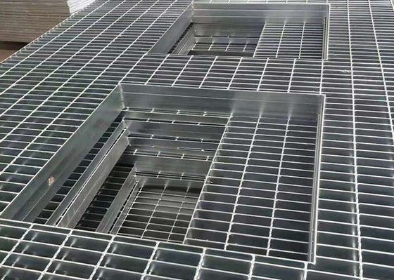 1005 x 600 lb warm gedompeld gegalvaniseerd vloerrooster en trappenkantrooster voor offshore