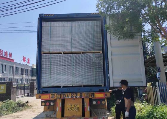 Regelmatige Grootte 2 X 2 Duim Gelast Mesh Galvanised Wire Panel 2.2m Breedte