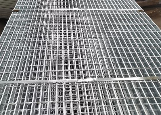 De pers sloot het Gegalvaniseerde Netwerk van het Staalgrating Uitgebreide Metaal 40 X 100 Mm-Hoogte