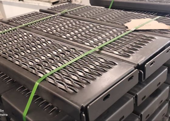5 van de het Kanaalgreep van de diamantengang de Stutgrating perforeert Antirust Grating van de Metaalplank