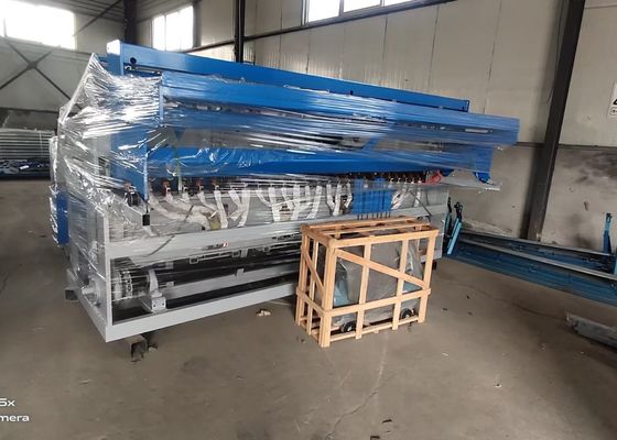 Volledig Automatische het Lassenmachine van het Draadnetwerk, Lasnetwerk die Machine maken