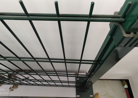 De tuin die pvc schermen galvaniseerde 868 Gelast Draadnetwerk Panles 8 het Gat van " X2“ het Openen