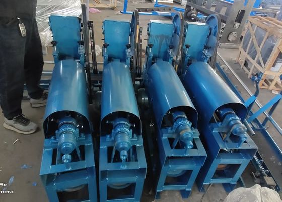 Mechanisme voor het maken van gewone prikkeldraad met dubbele strengen 70 kg/uur