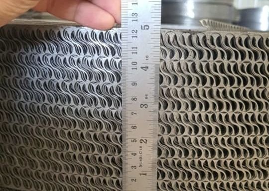 1.2mm Dikte Geperforeerd Metaal Mesh Punched Metal Strip For die Kooien maken