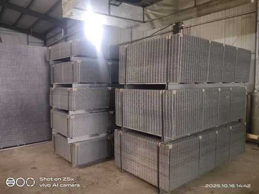 2.0mm 3.0mm 4.0mm Hot DIP gegalvaniseerd gelast draad mesh paneel
