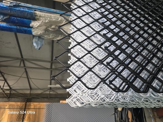 Op zwaar werk berekende Diamond Expanded Metal Mesh Decorative-Verf 4 X 8 van de Aluminiumnevel