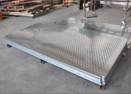 Sluiting met gaten, geperforeerd plaat met een hoger filtervermogen, mesh 3 15 mm gaten, gaten