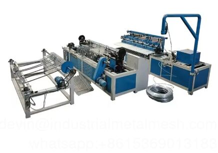 Diamantdraadmaasket Ketting Link hek Weaving Netting Making Machine voor de bescherming van het honkbalveld