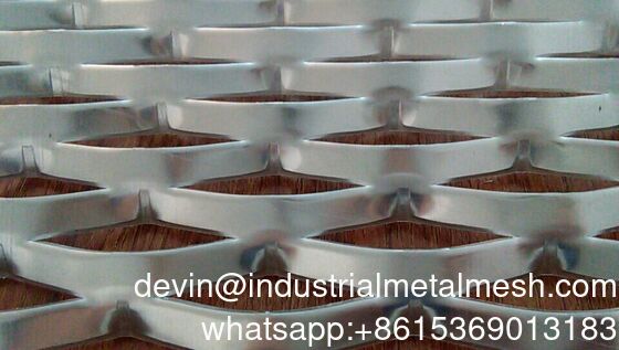 Hoge sterkte zware platte, weerbestendige geëxpandeerde metaalgaas voor constructievloerroosters, traptreden, vloer, beton, baksteen, steiger