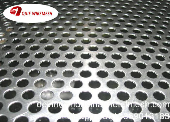 Metalen gaas met geperforeerd perforatiegat