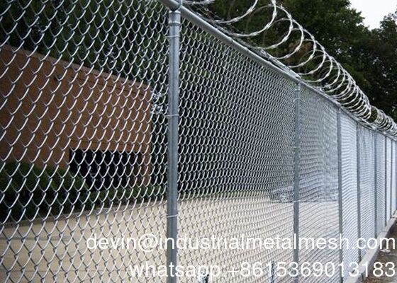 Groothandel High Security Galvanized Chain Link Fence Kosten met prikkeldraad bovenop.