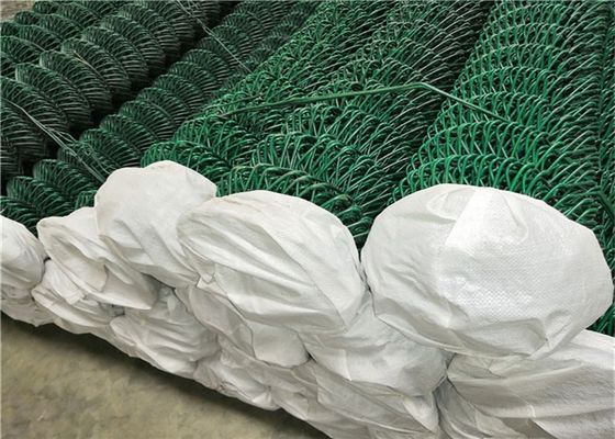 Pvc bedekte 9 Maat Heet Ondergedompeld Gegalvaniseerd Diamond Chain Link Fence met een laag