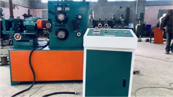 Geweven techniek Draadnet Crimping Machine Verstelbare breedte 2 - 20mm Mesh