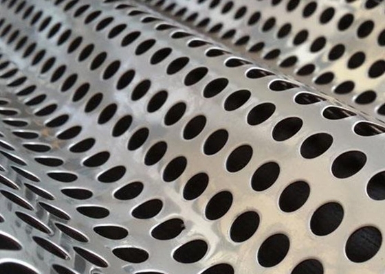 Hete Ondergedompelde Gegalvaniseerde Metaal Decoratieve Draad Mesh For Speaker Perforated