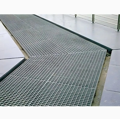 FRP loopbrug GVK rooster met 25mm dikte en 38x38x38mm afmeting gemaakt van glasvezel