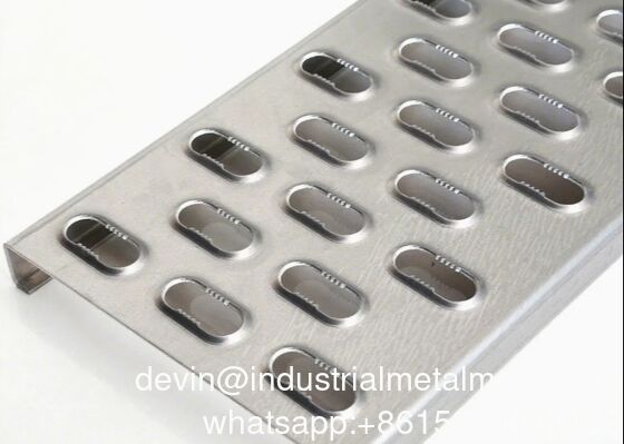 Gegalvaniseerde plaat Ovale greep Steunwerkplatform Wandpad Veiligheidsrooster