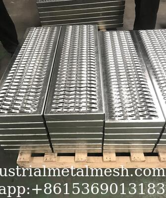 Aluminium Geperforeerde Plank Grip Strut Veiligheidsrooster voor Daklopen Loopbruggen