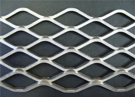 Decoratief 1.6mm Uitgebreid Staal Mesh For Architectural Applications